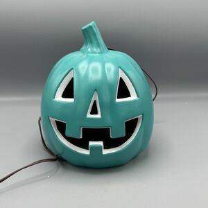Unmarked Teal Halloween Pumpkin Happy Jack O Lantern Blow Mold Light Up 9" T